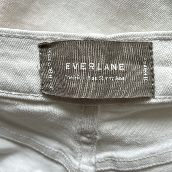 Everlane high rise skinny white jeans | 31 | never worn - Picture 3 of 3